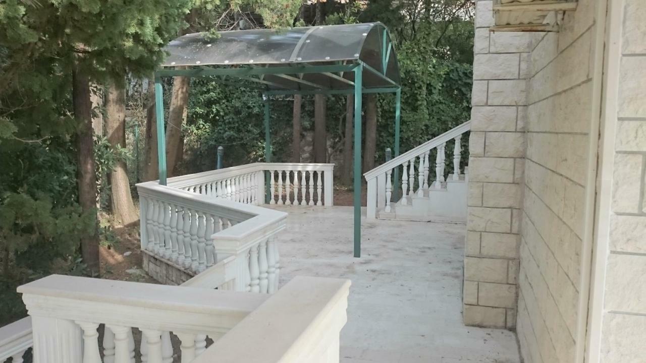 Bg Villa Apartment Xl Sutomore Exterior foto